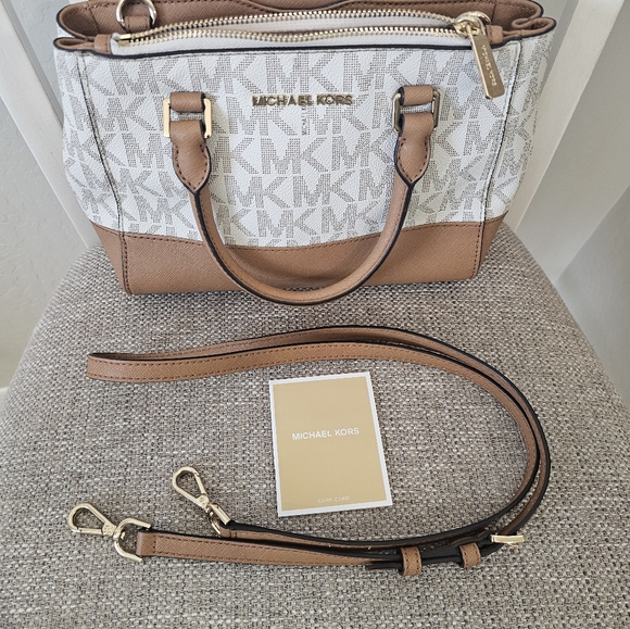 Michael Kors Cream and Tan Satchel - Picture 2 of 11